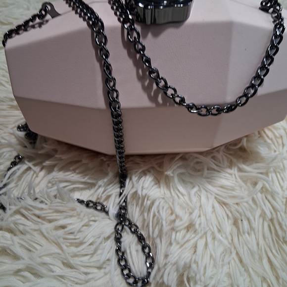 Viktor & Rolf Blush Pink Faceted Clutch - Picture 5 of 9